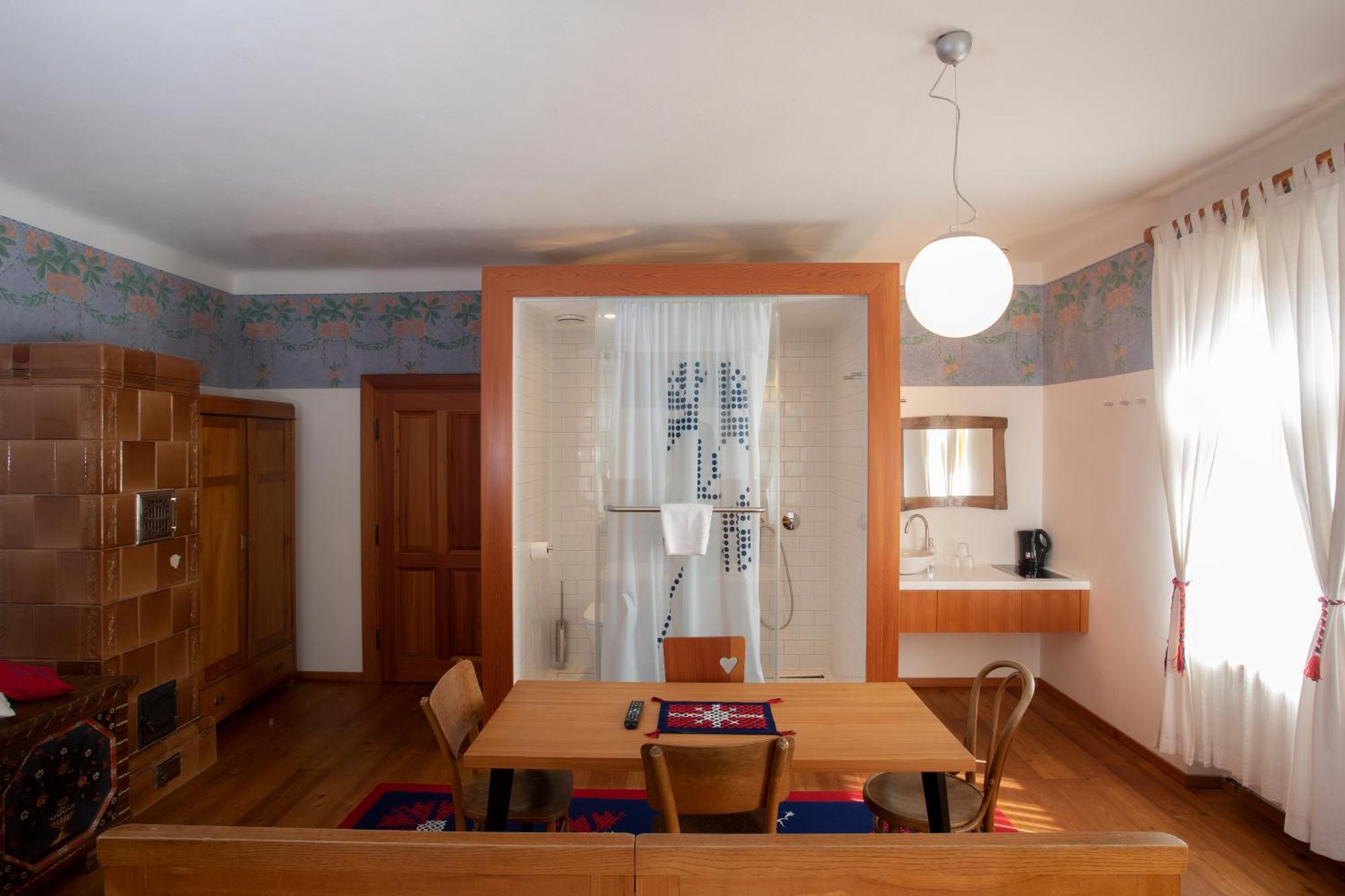 Pr'Gavedarjo Eco Heritage B&B Kranjska Gora Quarto foto